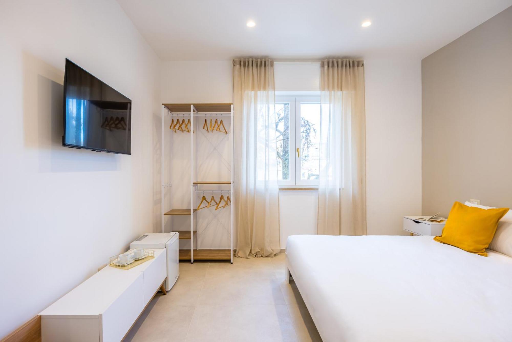 Montesanto View Rooms By Wonderful Italy نابولي المظهر الخارجي الصورة